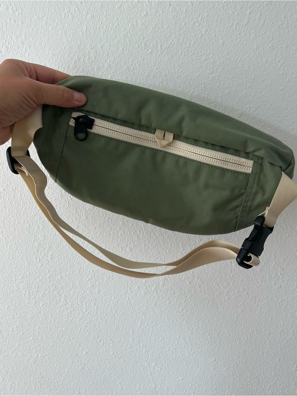 WALKER FAMILY GOODS | Louie Sling Crossbody Bag Fanny Pack in Sage | OS - Picture 2 of 4